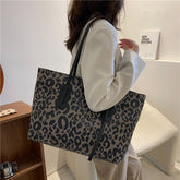 Bolso de Hombro con Estampado de Leopardo